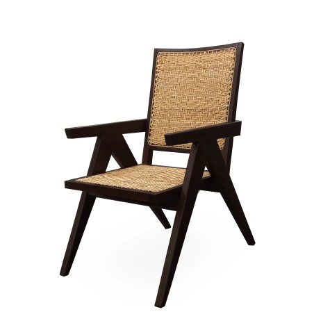 Simple Elegant bedroom chairs can be used as drawing room and living room chairs in Lahore